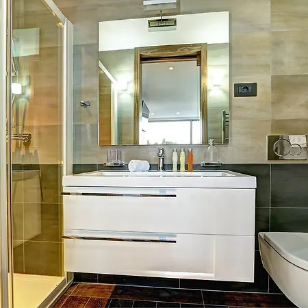 Gostinjska kuća Horizon Luxury & Design 4*