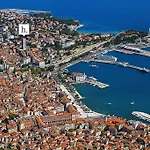 Πανσιόν Horizon Luxury & Design