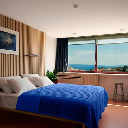 Πανσιόν Horizon Luxury & Design 4*