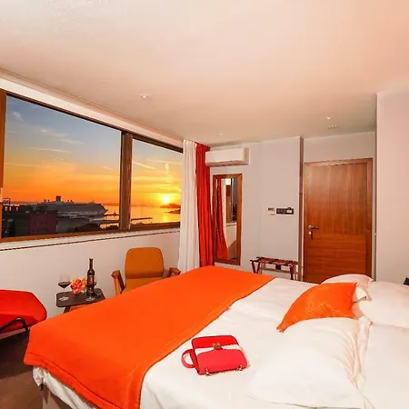 بيت ضيافة Horizon Luxury & Design 4*