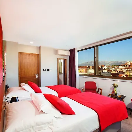 Horizon Luxury Suites&design 4* Split