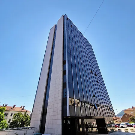 Pensión Horizon Luxury & Design 4*