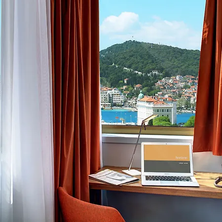 Horizon Luxury & Design 4* Сплит