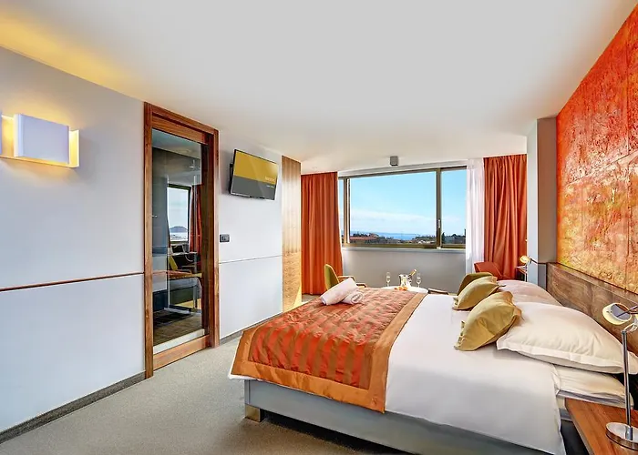 Horizon Luxury & Design Πανσιόν