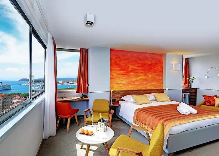 Horizon Luxury & Design Σπλιτ