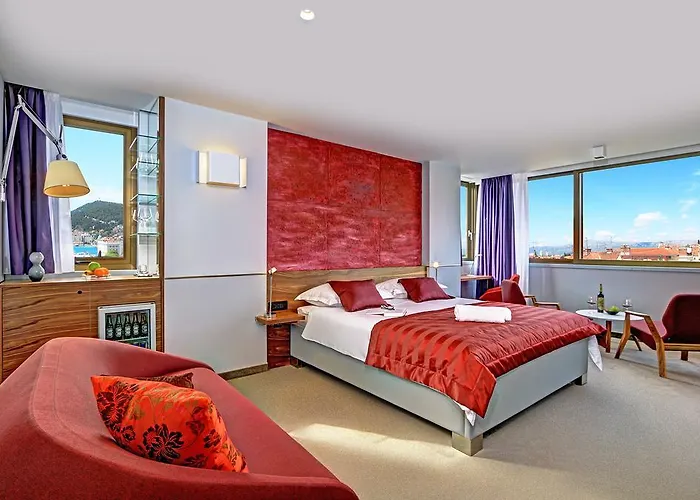 Horizon Luxury & Design Πανσιόν Σπλιτ