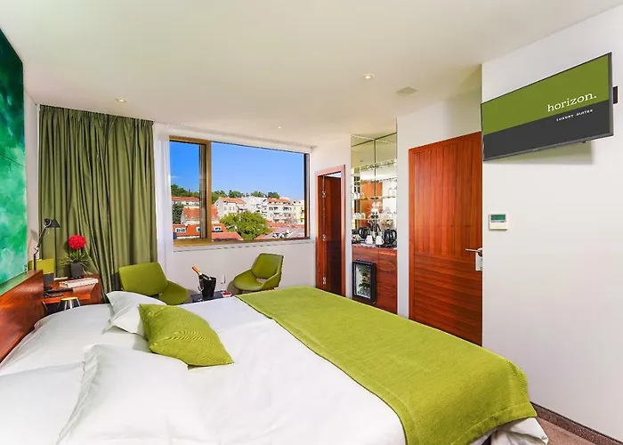 Πανσιόν Horizon Luxury & Design Σπλιτ