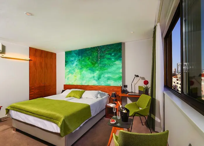 Πανσιόν Horizon Luxury & Design Σπλιτ